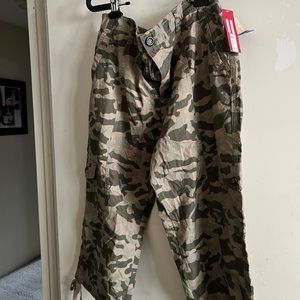 Camo pants